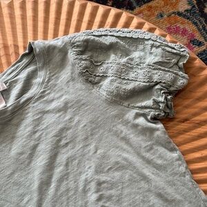 Design History light green top Small puff sleeve